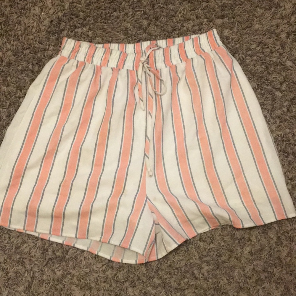 Francesca pink and white shorts